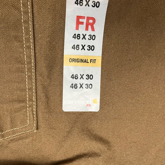 Selling a pair of Carhartt FR Men’s work pants - Picture 2 of 3